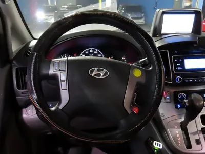 Hyundai Starex 2016, 88000 км, за 8857.75 USD - фото 18