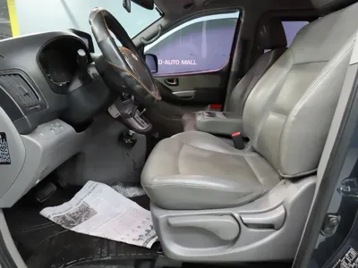 Hyundai Starex 2016, 88000 км, за 8857.75 USD - фото 20
