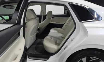 Hyundai Grandeur 2022, 105075 км, за 16539.68 USD - фото 12
