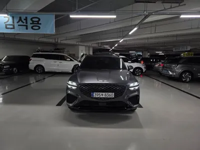 Genesis GV70 · 2022 год