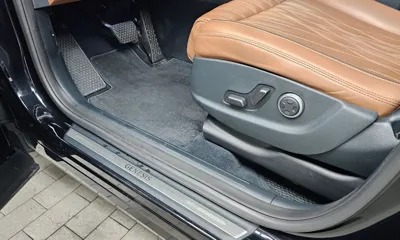 Genesis GV70 2023, 61145 км, за 25141.13 USD - фото 30
