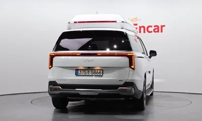 Kia Canival 2025, 14736 км, за 42008.23 USD