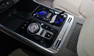 Kia Canival 2025, 14736 км, за 42008.23 USD - фото 9