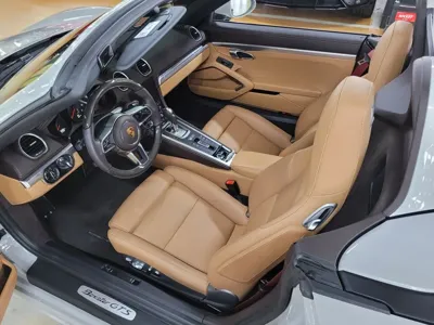 Porsche 718 2022, 10400 км, за 71878.69 USD - фото 7