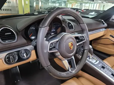 Porsche 718 2022, 10400 км, за 71878.69 USD - фото 12