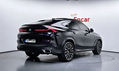 BMW X6 2025, 4940 км, за 647117.69 USD