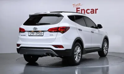 Hyundai Santafe 2016, 113185 км, за 8391.89 USD