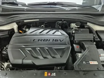 Hyundai Santafe 2019, 119292 км, за 10765.39 USD
