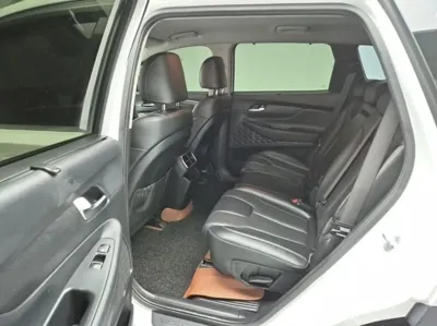 Hyundai Santafe 2019, 119292 км, за 10765.39 USD - фото 12