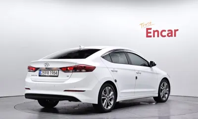 Hyundai Avante 2018, 28951 км, за 8456.94 USD