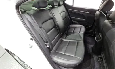 Hyundai Avante 2018, 28951 км, за 8456.94 USD - фото 12