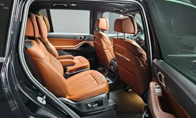 BMW X7 2024, 48834 км, за 71324.75 USD - фото 12