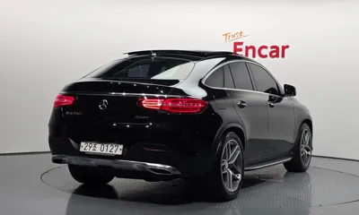 Mercedes-Benz GLE-Class 2017, 172281 км, за 18905.08 USD