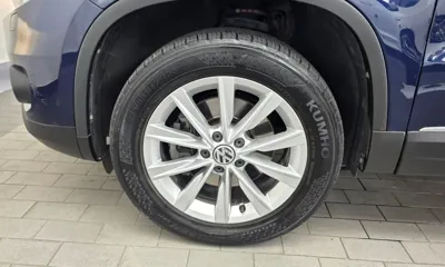 Volkswagen Tiguan 2014, 75669 км, за 4923.2 USD