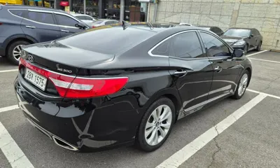 Hyundai Grandeur 2011, 98914 км, за 2730.29 USD