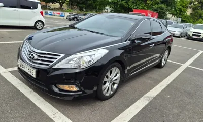 Hyundai Grandeur 2011, 98914 км, за 2730.29 USD - фото 15