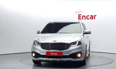Kia Canival 2015, 170538 км, за 5024.96 USD