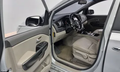 Kia Canival 2015, 170538 км, за 5024.96 USD - фото 11