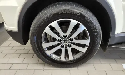 KG_Mobility_Ssangyong Rexton 2014, 122922 км, за 4098.36 USD