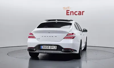 Genesis G70 2021, 65397 км, за 24690.57 USD