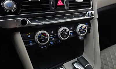 Genesis G70 2021, 65397 км, за 24690.57 USD - фото 31
