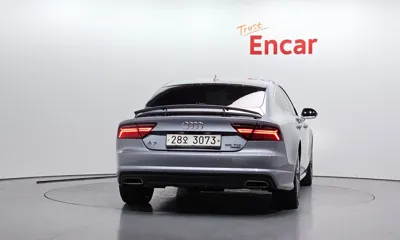 Audi A7 2016, 167687 км, за 12286.29 USD
