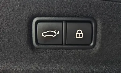 Genesis G90 2019, 84838 км, за 20425.72 USD - фото 20