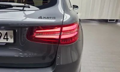 Mercedes-Benz GLC-Class 2018, 116781 км, за 15960.92 USD - фото 23