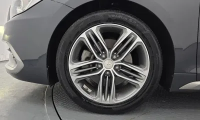 Hyundai Grandeur 2018, 126444 км, за 11004.75 USD