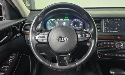 Kia K7 2018, 151551 км, за 8238.15 USD - фото 13