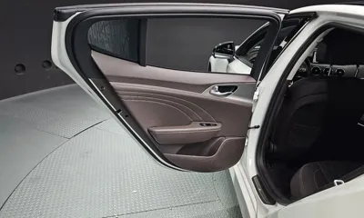 Kia Stinger 2021, 15266 км, за 19730.41 USD - фото 25