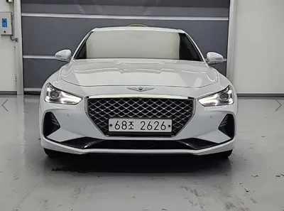 Genesis G70 2018, 184131 км, за 9183.41 USD
