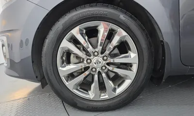 Kia Canival 2017, 135487 км, за 8125.85 USD