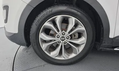 Hyundai Santafe 2013, 125399 км, за 6319.22 USD