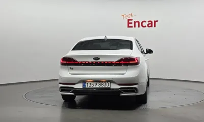 Kia K7 2020, 88607 км, за 10906.94 USD