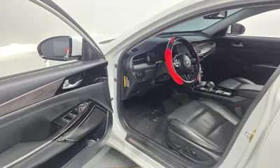 Kia K7 2020, 88607 км, за 10906.94 USD - фото 10