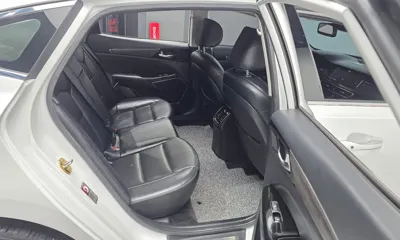 Kia K7 2020, 88607 км, за 10906.94 USD - фото 12
