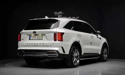 Kia Sorento 2021, 117269 км, за 15951.16 USD