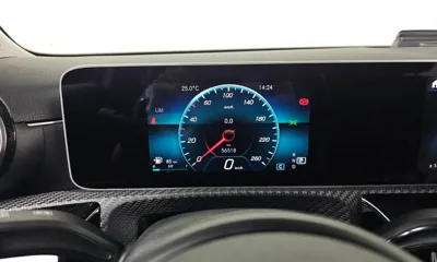 Mercedes-Benz A-Class 2019, 56518 км, за 11981.5 USD - фото 8