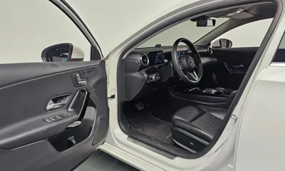 Mercedes-Benz A-Class 2019, 56518 км, за 11981.5 USD - фото 10