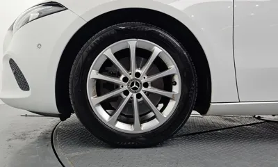 Mercedes-Benz A-Class 2019, 56518 км, за 11981.5 USD - фото 20