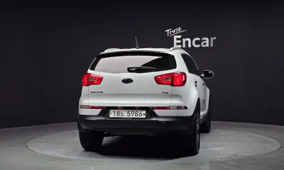 Kia Sportage 2012, 152208 км, за 3296.99 USD