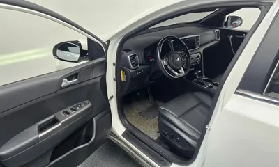 Kia Sportage 2020, 51238 км, за 12052.12 USD - фото 11