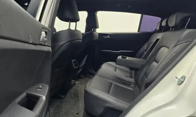 Kia Sportage 2020, 51238 км, за 12052.12 USD - фото 12