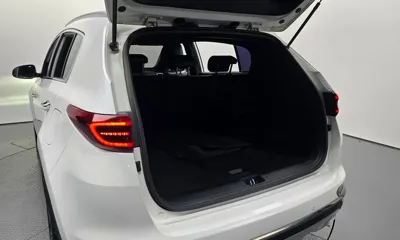 Kia Sportage 2020, 51238 км, за 12052.12 USD - фото 18