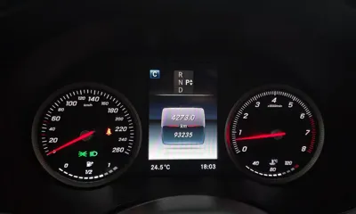 Mercedes-Benz C-Class 2016, 93235 км, за 7085.74 USD - фото 8