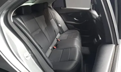 Mercedes-Benz C-Class 2016, 93235 км, за 7085.74 USD - фото 11