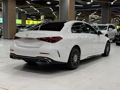 Mercedes-Benz C-Class 2022, 70000 км, за 23366.23 USD - фото 6
