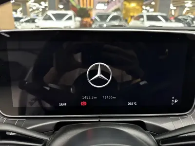 Mercedes-Benz C-Class 2022, 70000 км, за 23366.23 USD - фото 9
