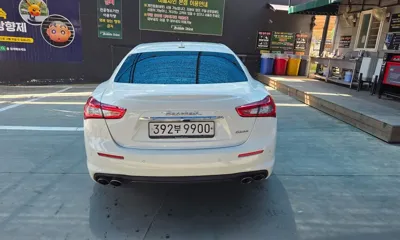 Maserati Ghibli 2018, 111400 км, за 16279.21 USD